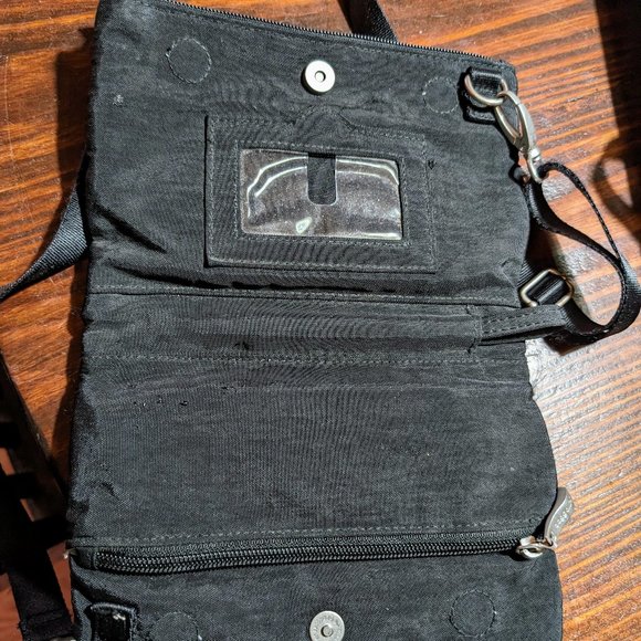 Baggallini Subway small crossbody bag - RFID - Picture 2 of 7